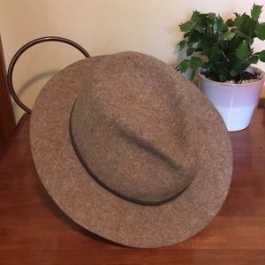 Bailey of Hollywood Packable “Poet” Fedora